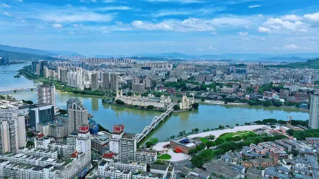福州加快培育建设国际消费中心城市"闽江之心"将打造成世界级地标性