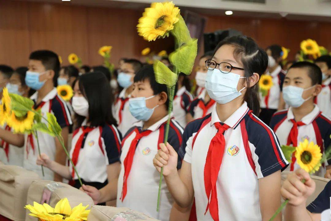 感恩成长扬帆远航109小学部六年级毕业典礼顺利举行