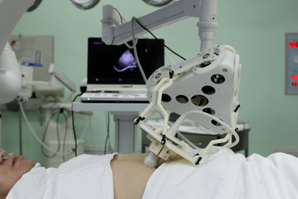 由于其便携性及安全性,可被灵活部署在社区卫生所,基层医院和移动救护