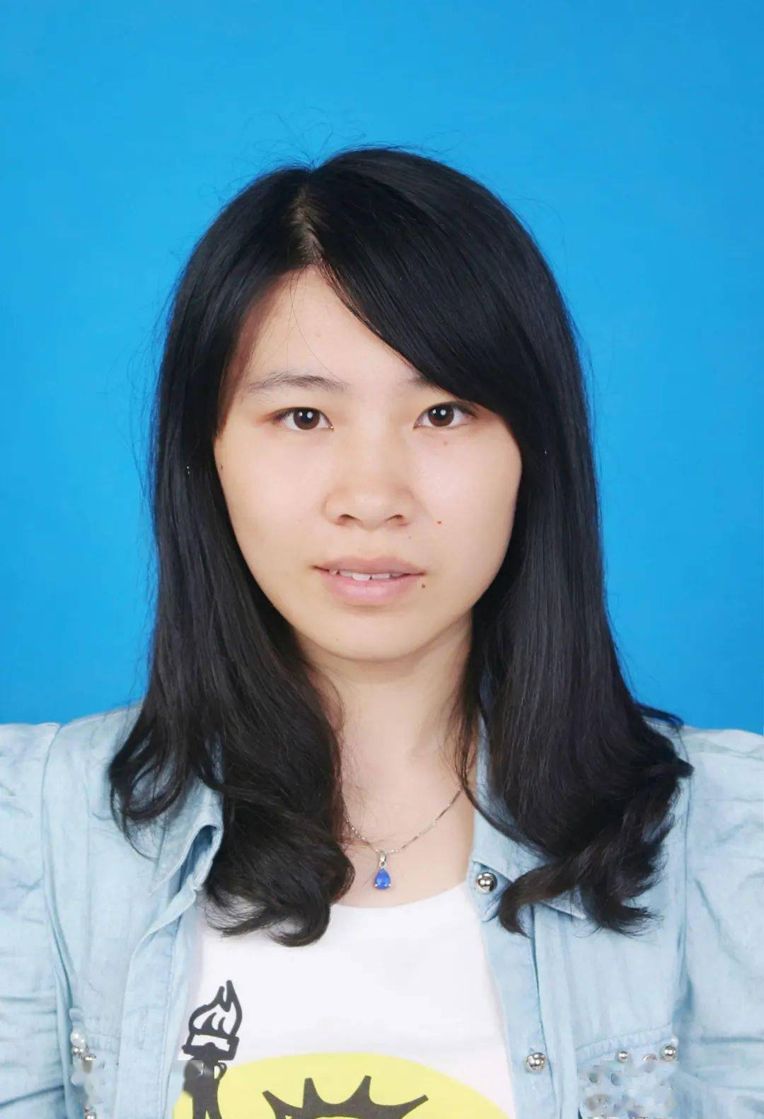 百个奋斗故事第54期丨教师数学与统计学院王婧阴差阳错爱上数学的女