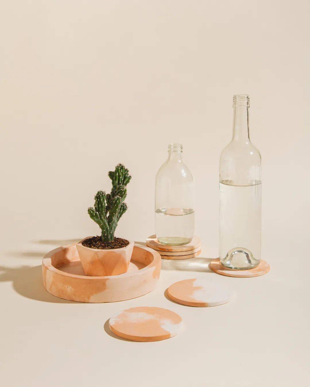 设计leo carvajal05kaba concretetres deco collection是由装饰物