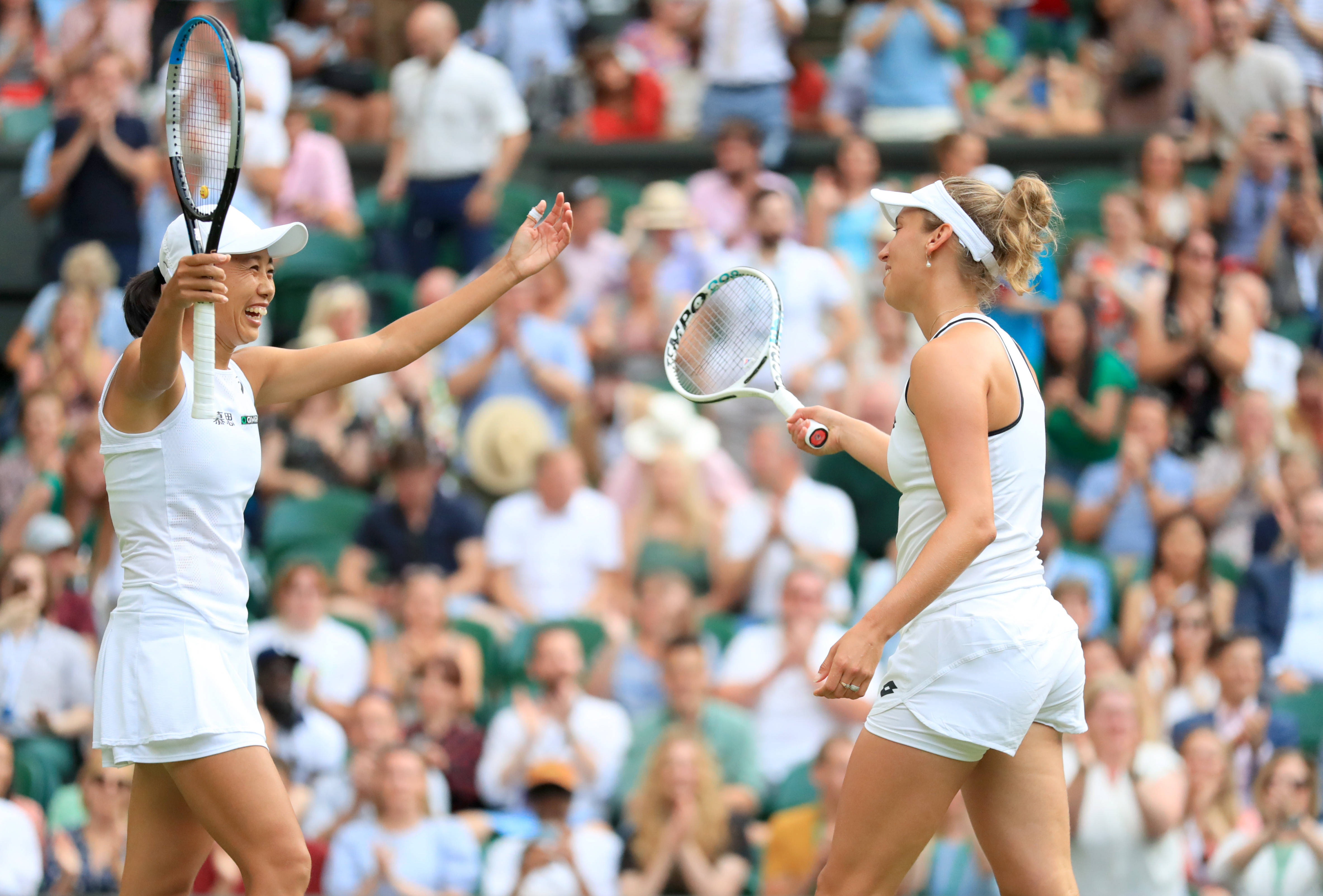 网球——温网:张帅/梅尔滕斯晋级女双决赛_比赛_新华社_胜利