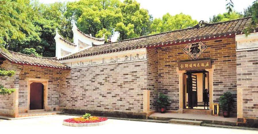 革命_平江_任弼时