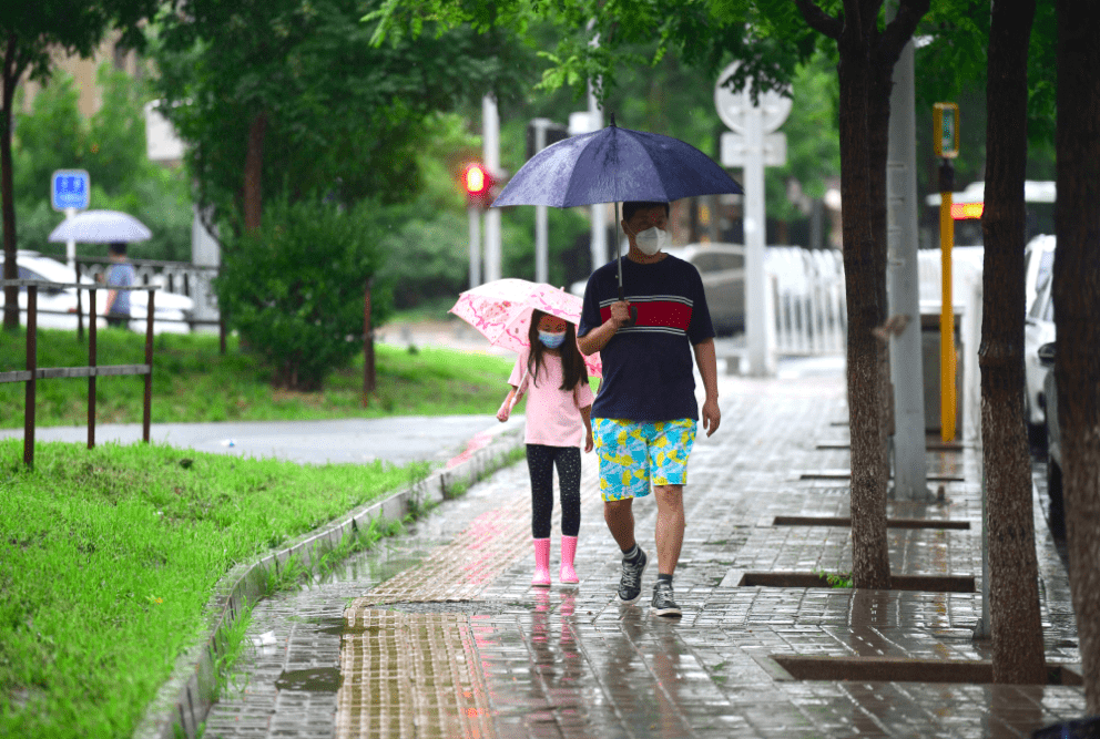 一场中雨入夜来，今天北京最高气温滑落至30℃ 降雨 京城 全市