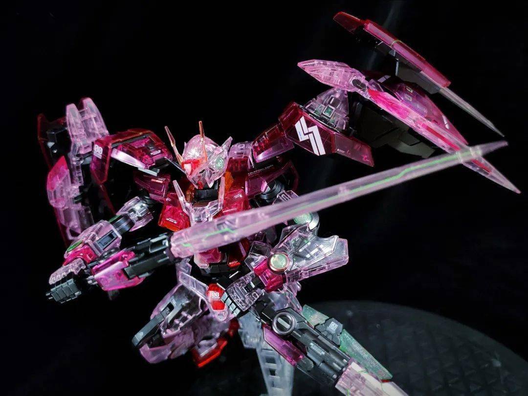 闪光的石榴石:mg三红彩透00r制作_公众_荧光_来稿