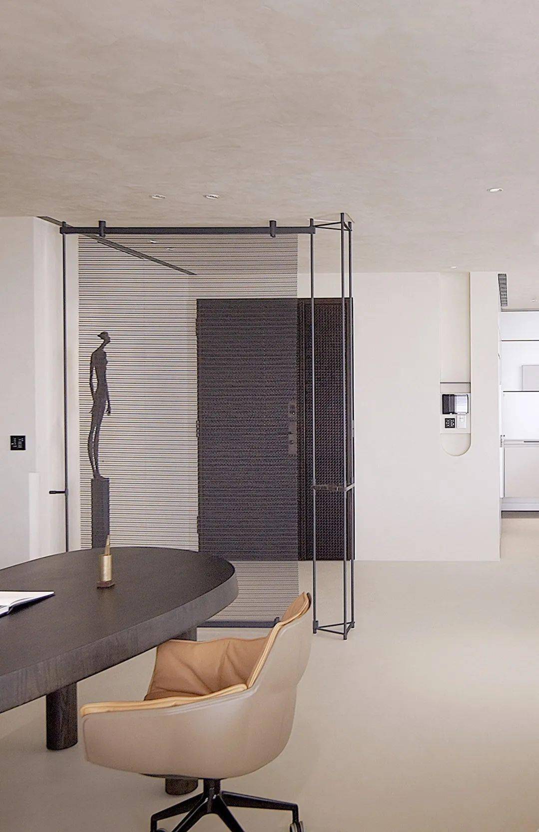 新作| 唐忠汉:隐谧之所,勾勒克制与本真_生活_空间_精神