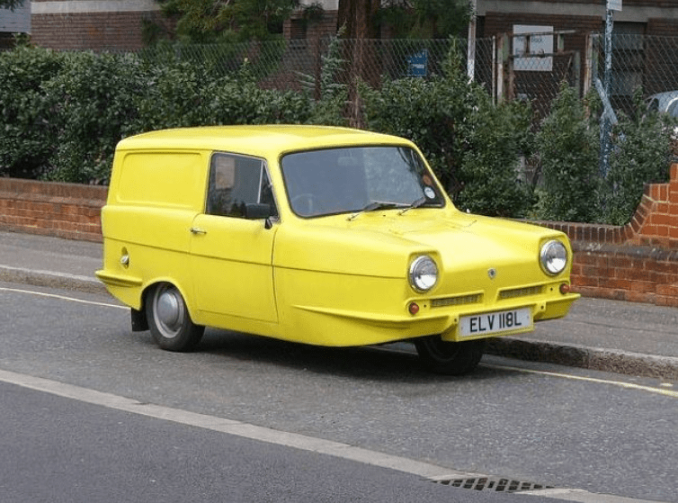 世界上的那些奇葩车型设计师被质疑喝了假酒国产车也上榜了