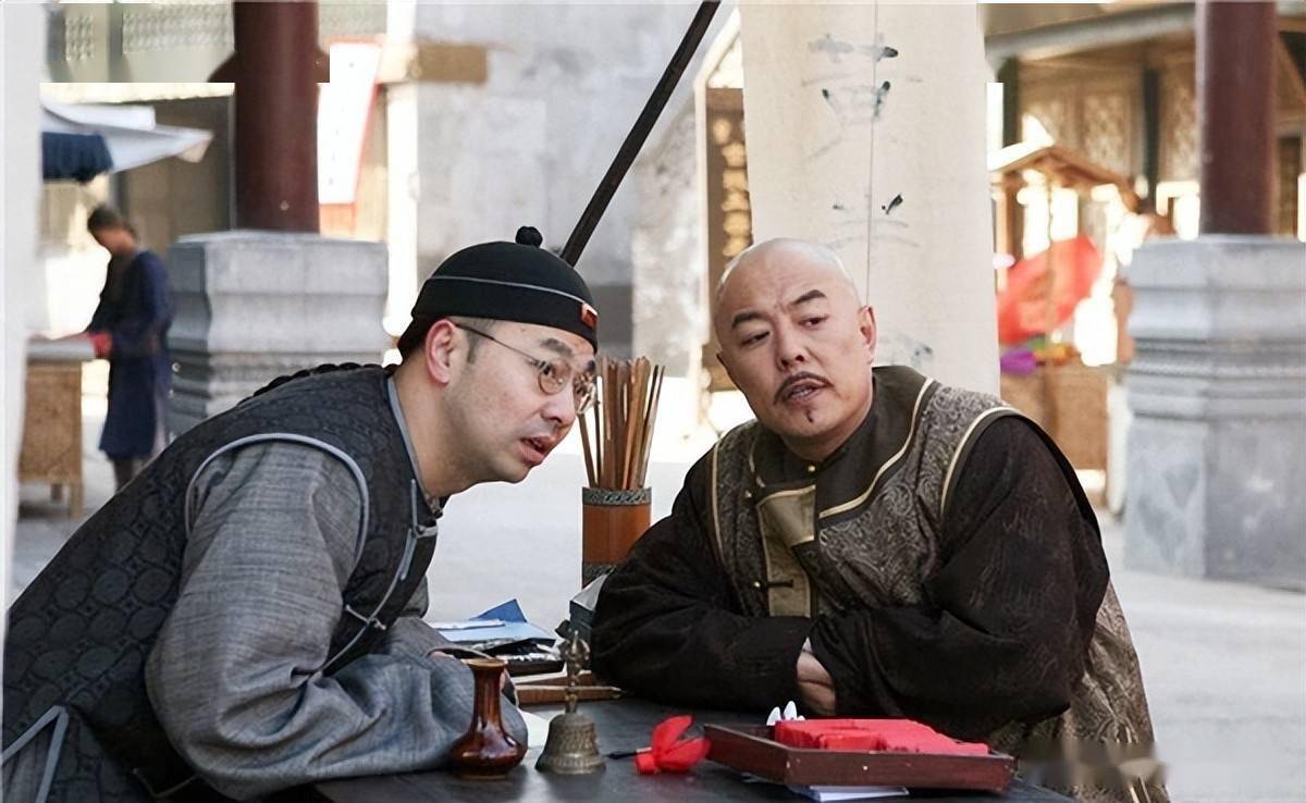 这次他就建议,让乾隆干脆微服私访.