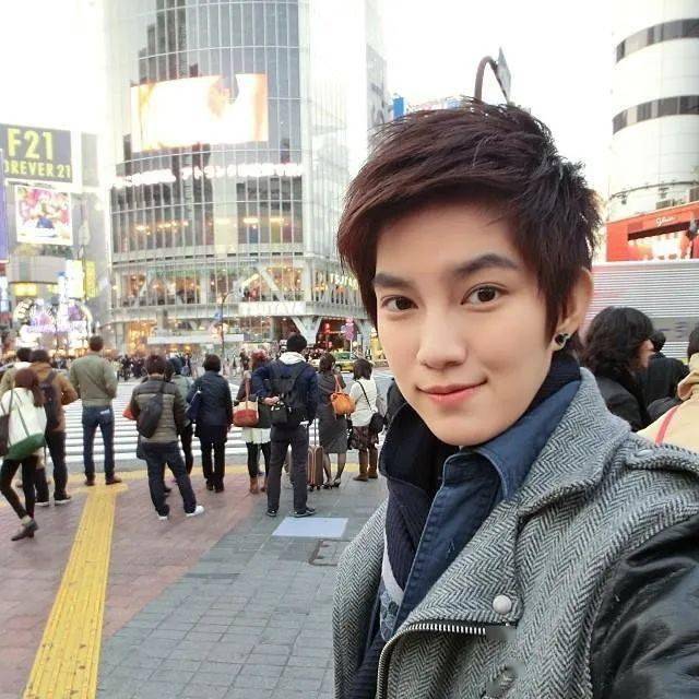 骄傲月刚过,盘点一下那些出柜了的泰国及国外明星,这位《囚笼》的主演