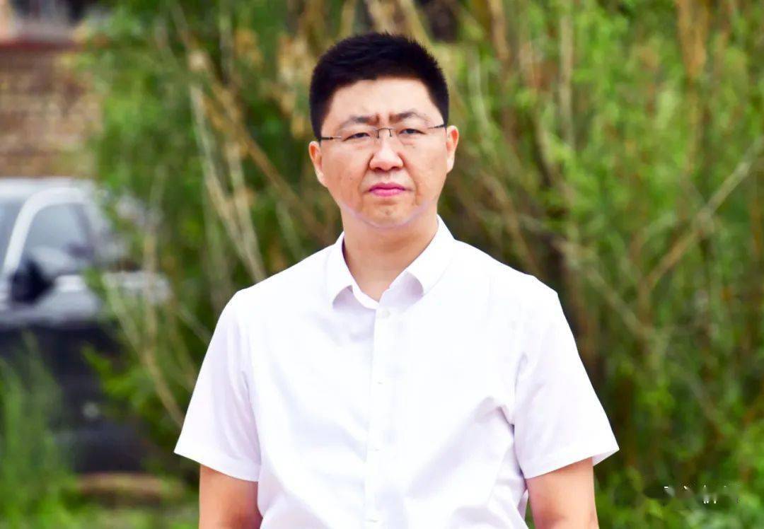 忻州市农业机械发展中心主任郎小林出席开幕式繁峙县县委书记银培秀致