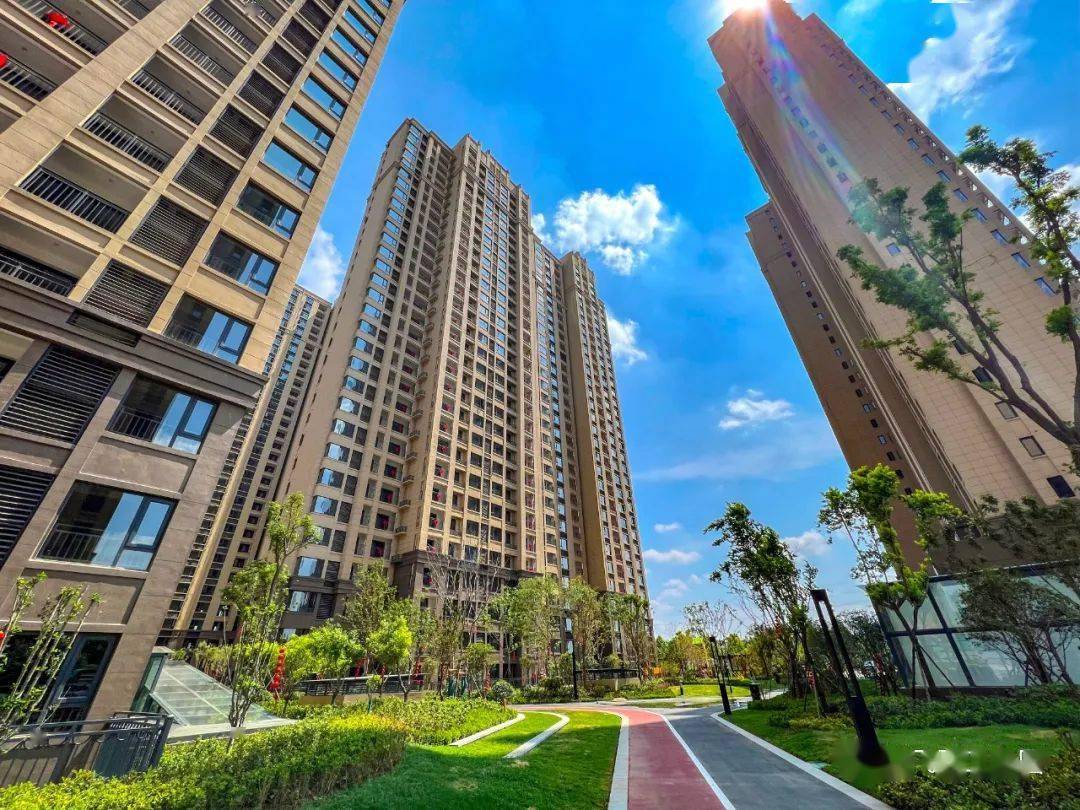 喜报腾飞地产再创佳绩