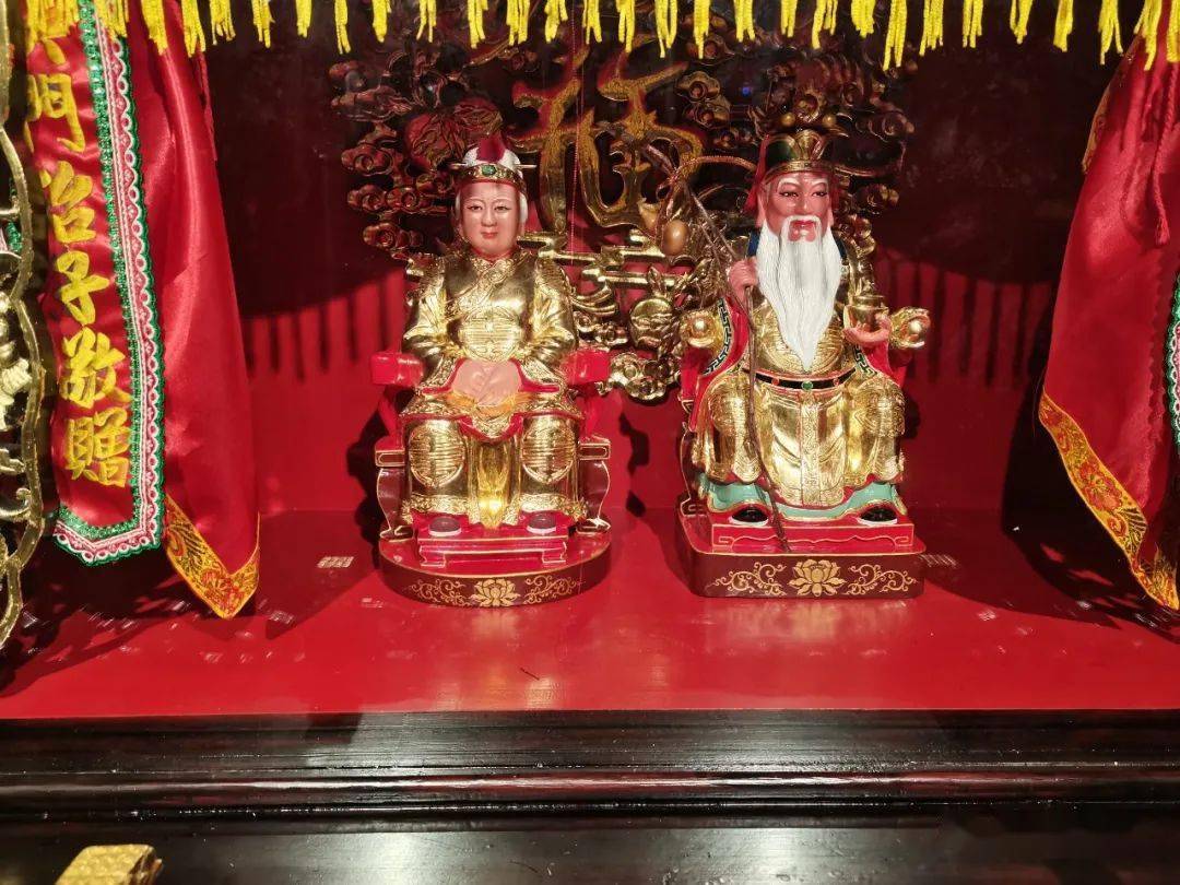 胪岗伯公庙前的热闹…_福德_老爷_地区