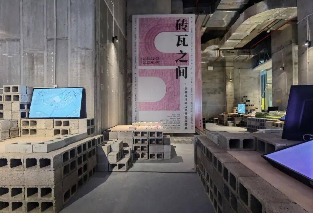 �����ǣ�΢�����У��������ġ����潨��ѧ��