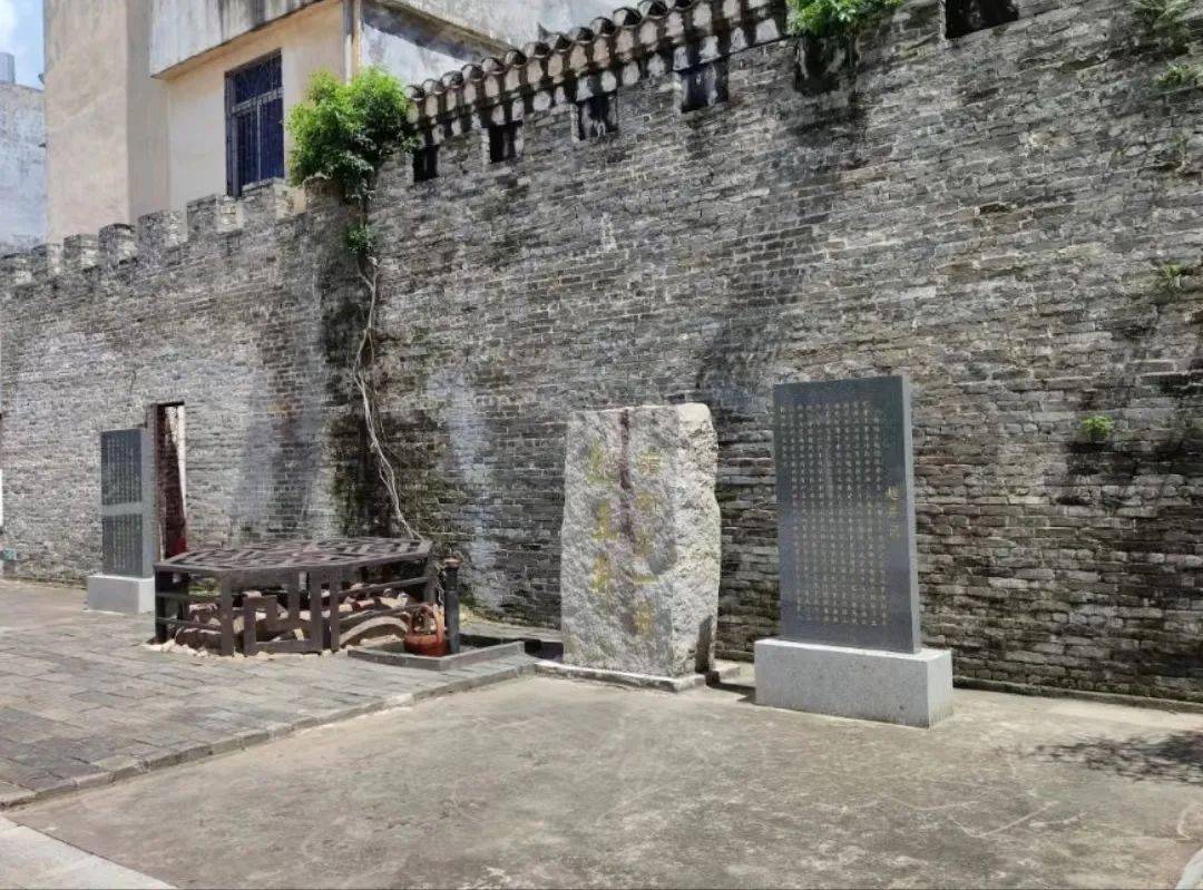 越王井3南越王庙,是后人为纪念秦县赵佗所建.