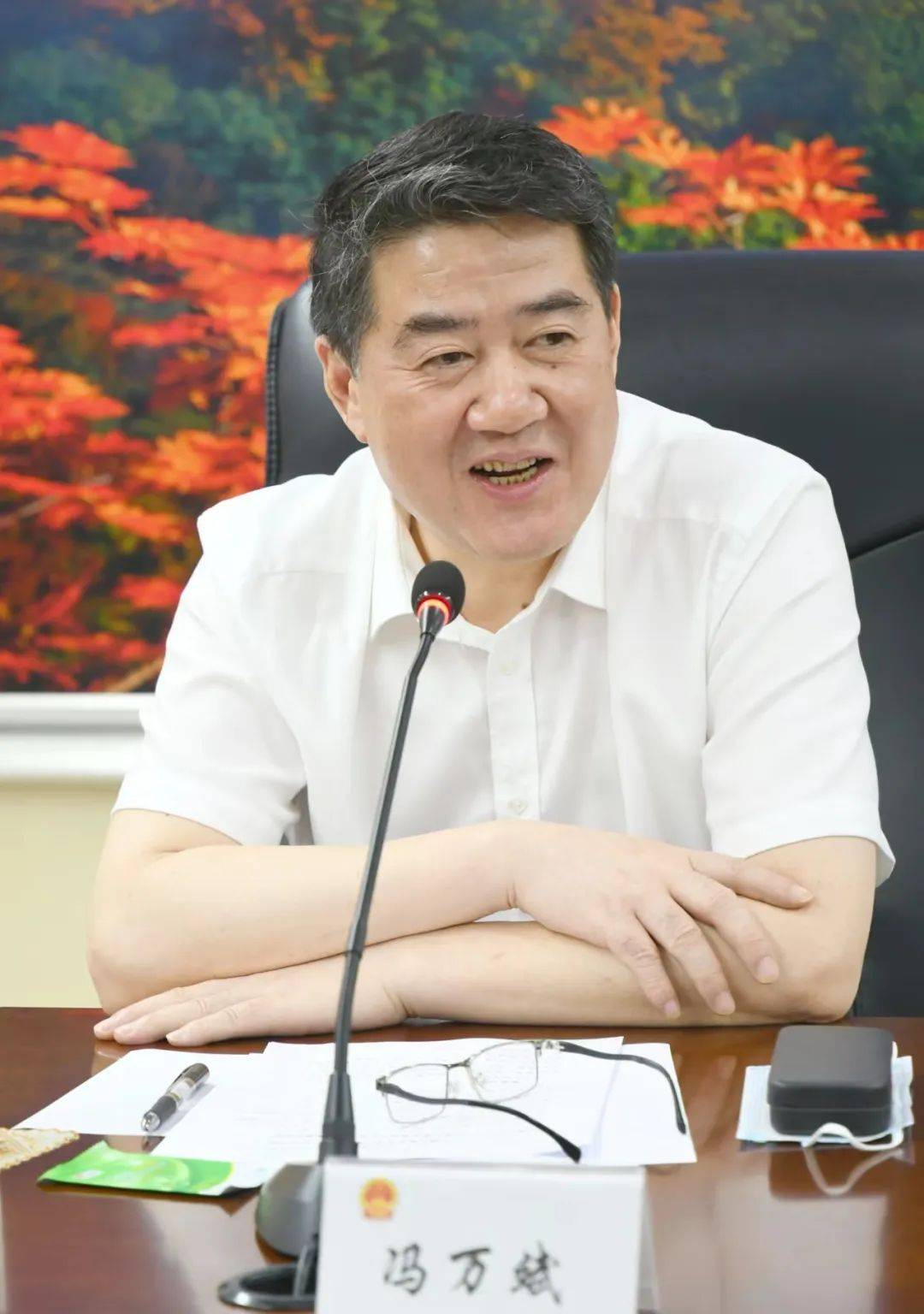 冯万斌表示,近年来,本溪市委,市政府高度重视交通设施建设和交通运输