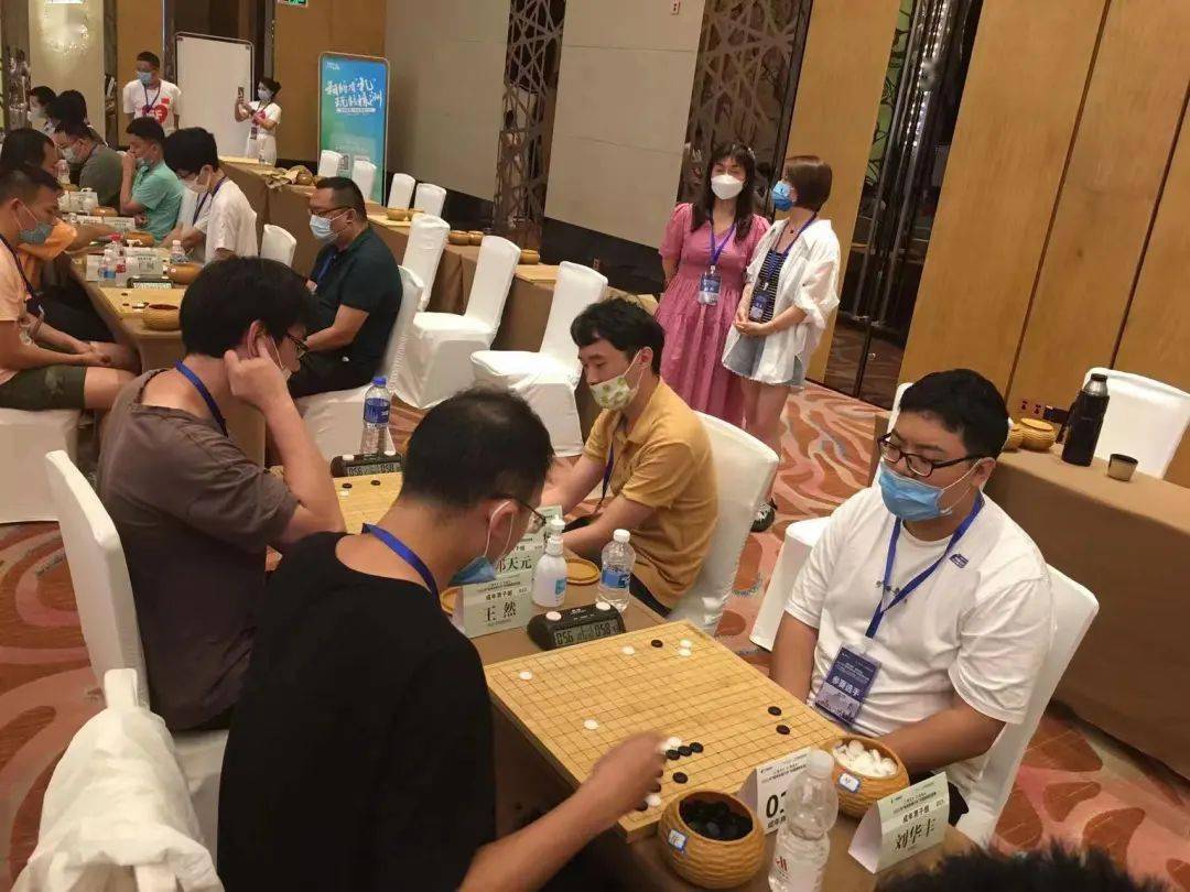 围棋宝典专访刘华丰职业初段_小时候_学棋_道场