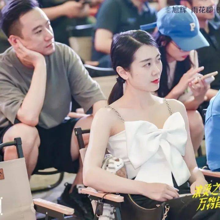 这届创业者，也太坦白了吧！_青年_姑娘_主理