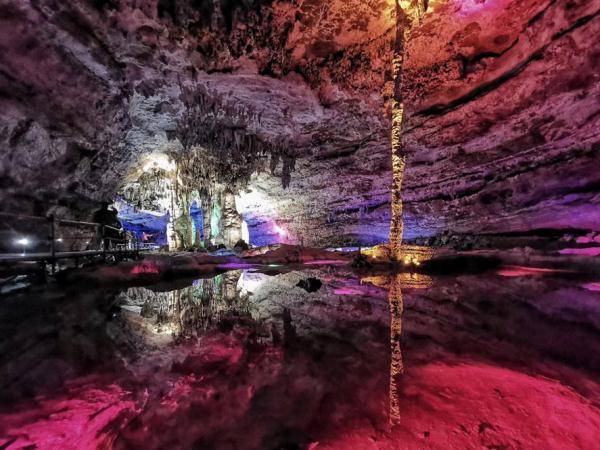 贵州绥阳：亚洲第一长洞双河洞