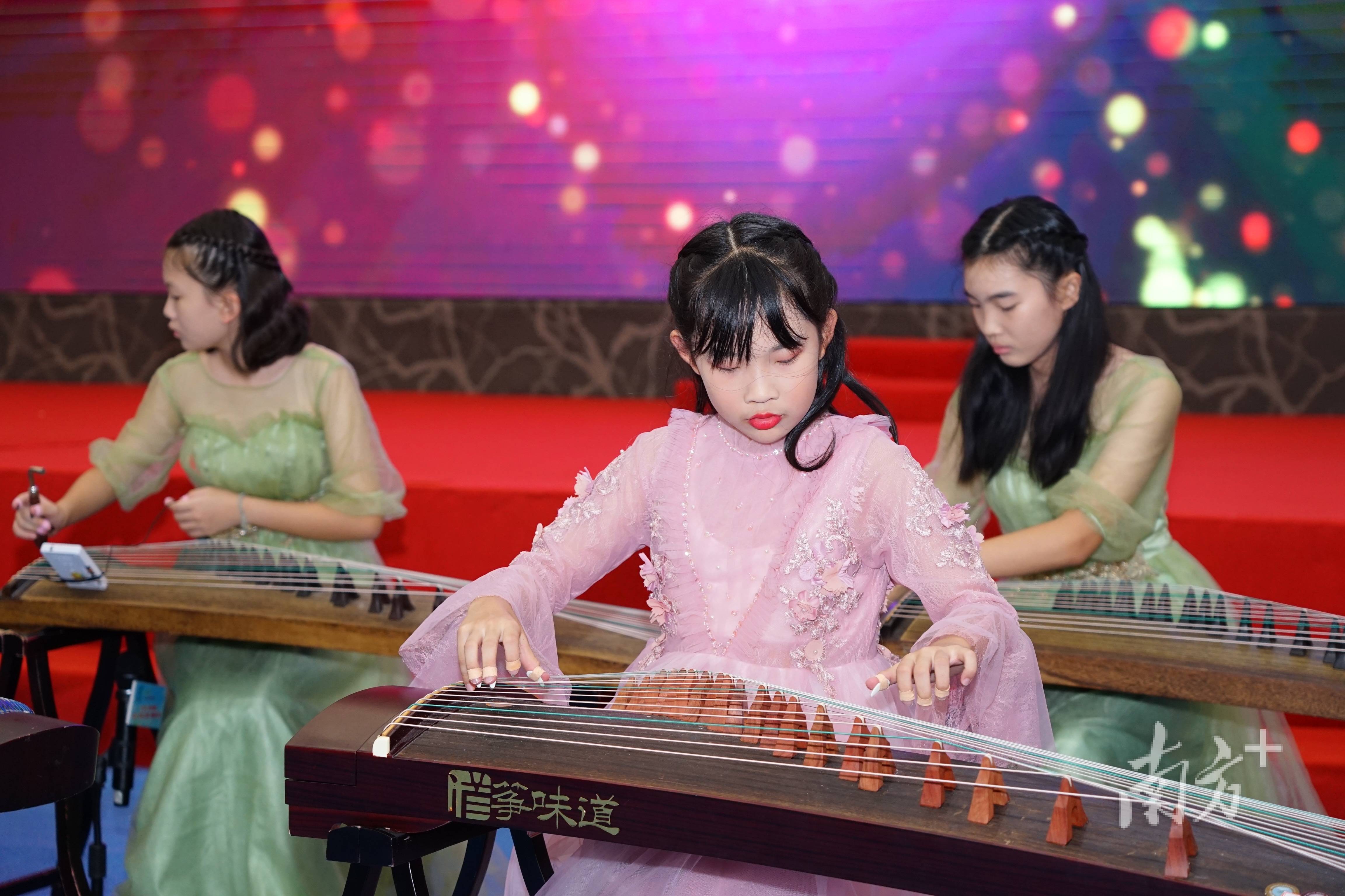 选育“音乐之星”唱好乡村振兴!“音乐之星”育苗行动在穗开班_帮扶_培训_邵一弘