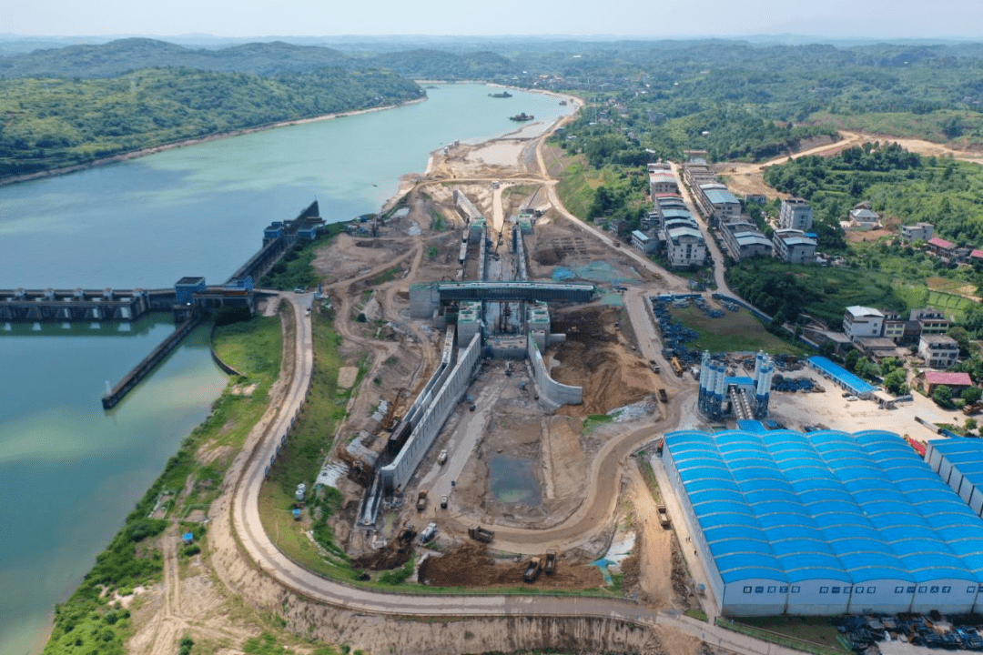 近尾洲二線船閘項目建設正酣_湖南_湘江_航道