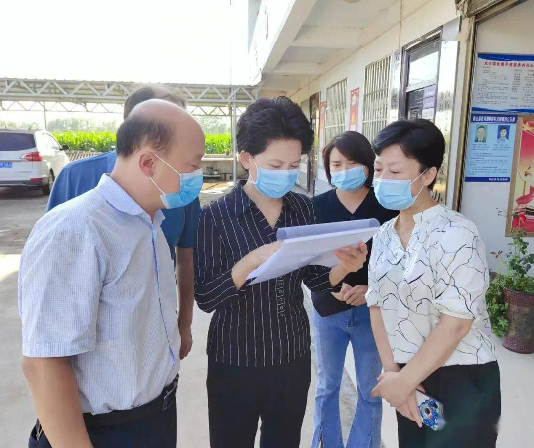 孟秀娟指出,当前疫情防控形势依然严峻,希望大家做好