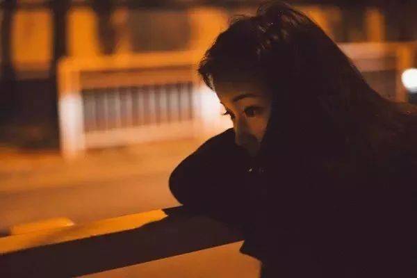 我变了,是因为明白了_何可言_都会_时候