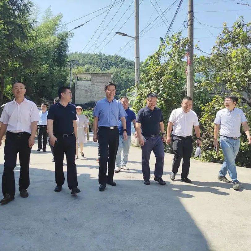 中国电子信息产业集团有限公司来松调研定点帮扶工作_松桃_靳宏荣_乡村