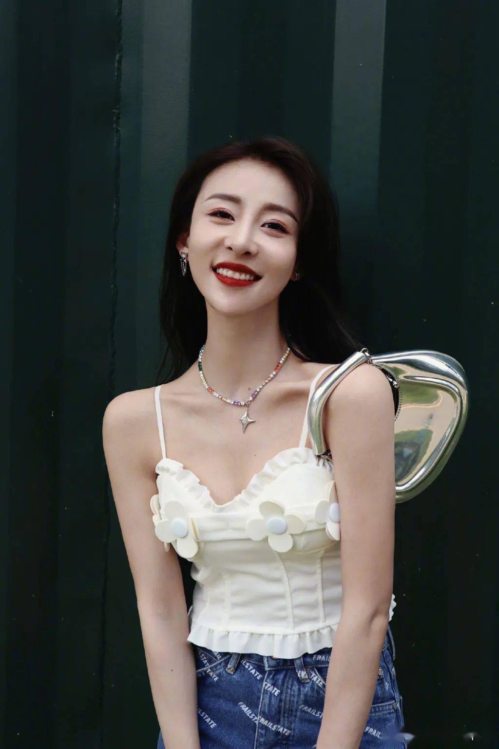 上衣_贾青_贺聪