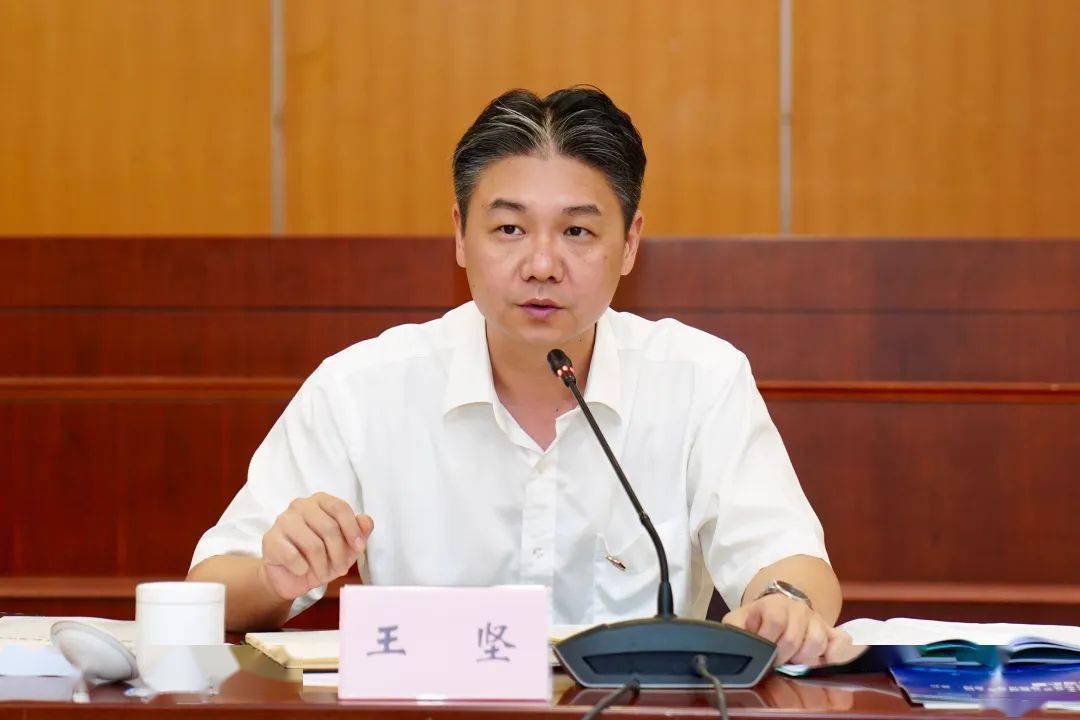 一如既往桐乡将确保2022年世界互联网大会乌镇峰会成功圆满精彩