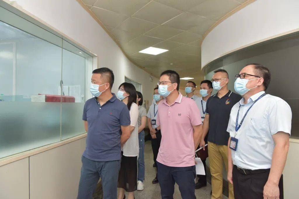 头条丨顺德区副区长柯宇威率队到区中心血站调研采供血工作_建设_区