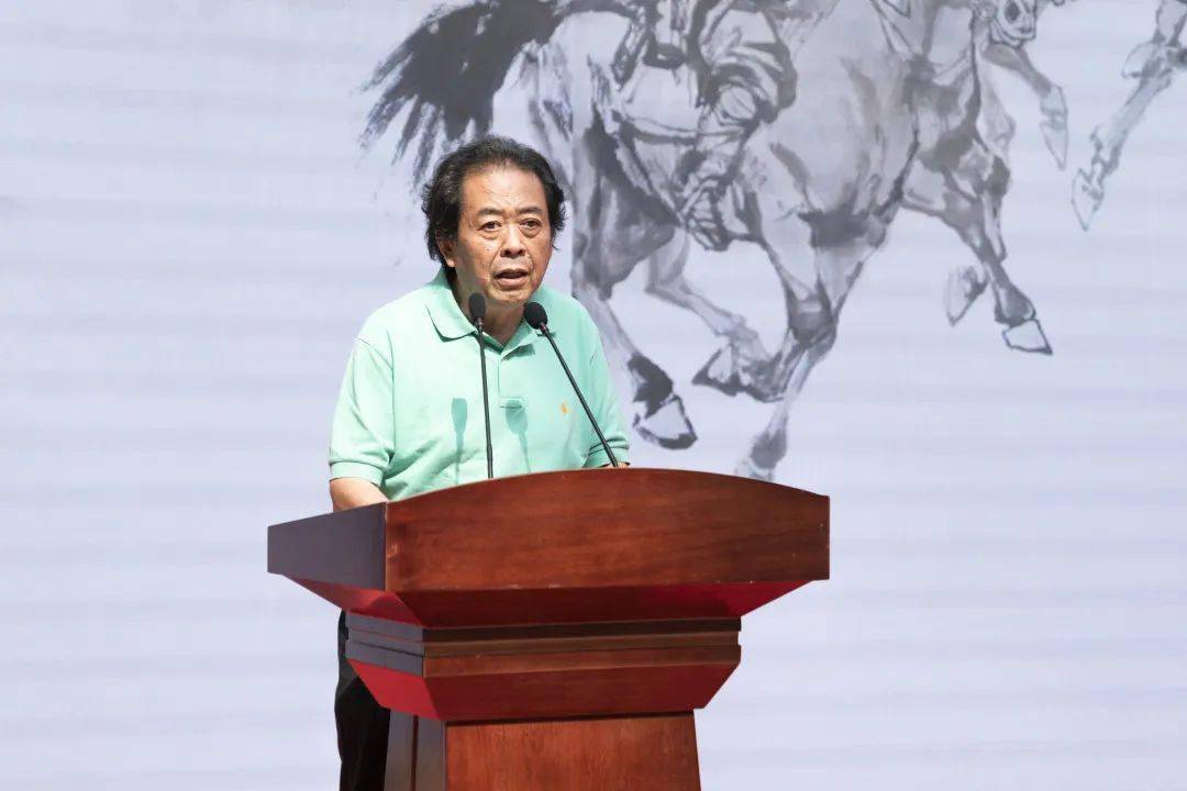 浙江省文化厅原厅长杨建新讲话