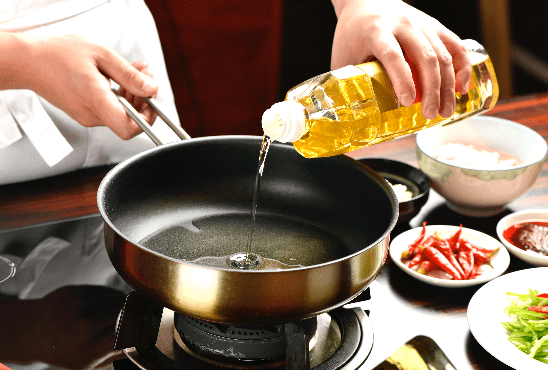 健康生活小技巧|一定要改掉的五个炒菜坏习惯_康康_公众_过油