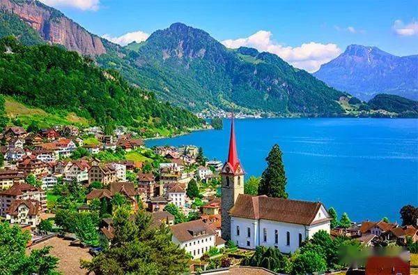 立今天是他的国庆日这个讲德语的国家已经731岁了讲四种语言的国家 - 瑞士