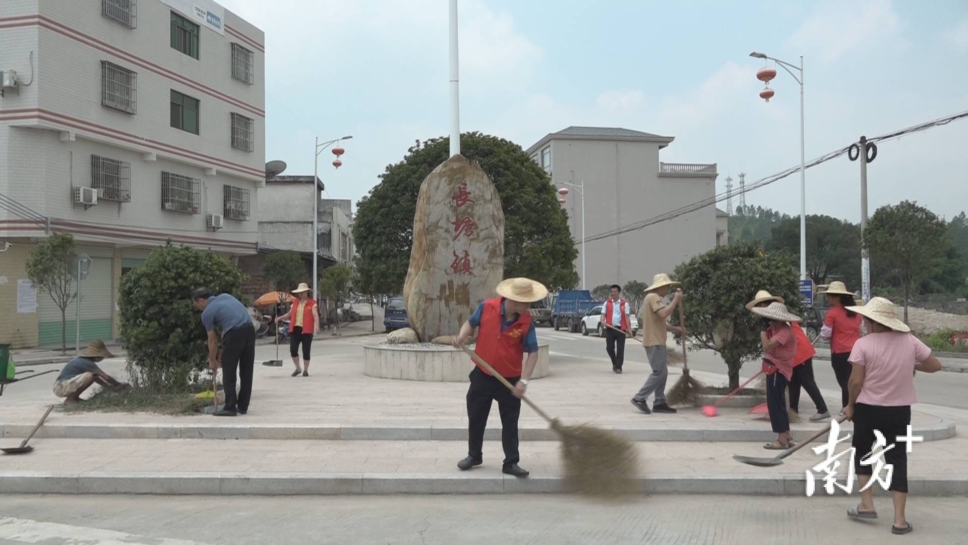 和平县长塘镇改善居住环境打造宜居圩镇