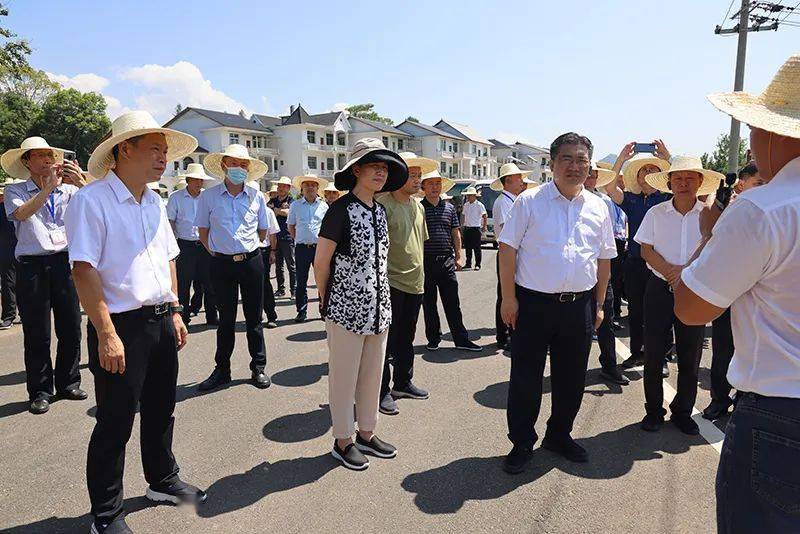 上饶市农村宅基地制度改革试点和规范管理工作现场推进会在横峰召开