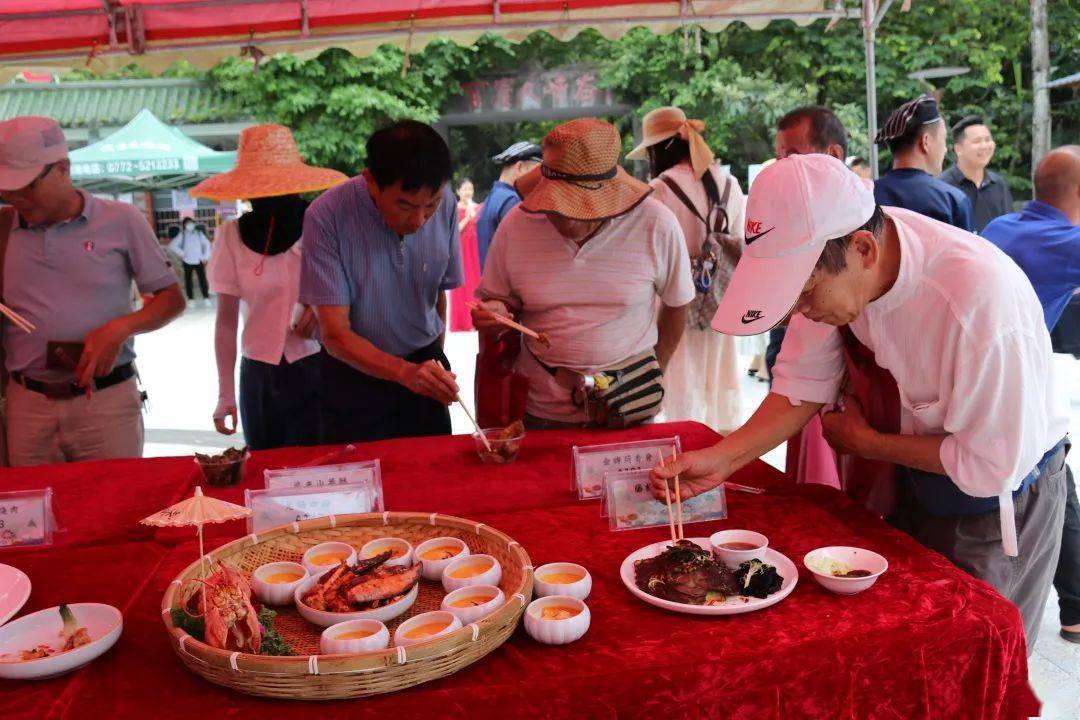 牙姐御食坊武宣县润东餐厅武宣县年年有余饭店武宣县一品红音乐餐厅