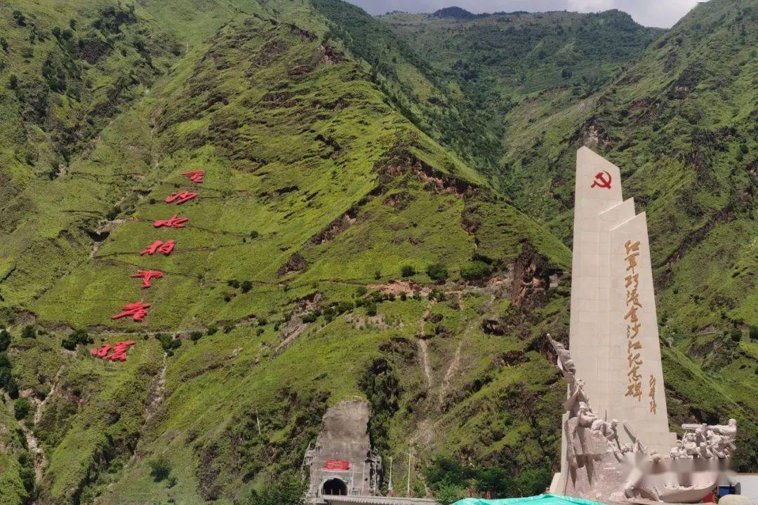 调研组一一进行了实地踏勘,详细了解当年中央红军如何"巧"渡金沙江