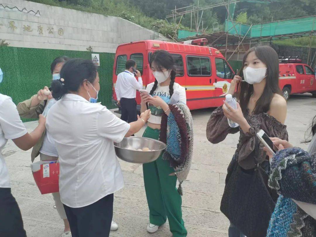 苍山洗马潭索道电力故障致游客滞留，目前已恢复运行！