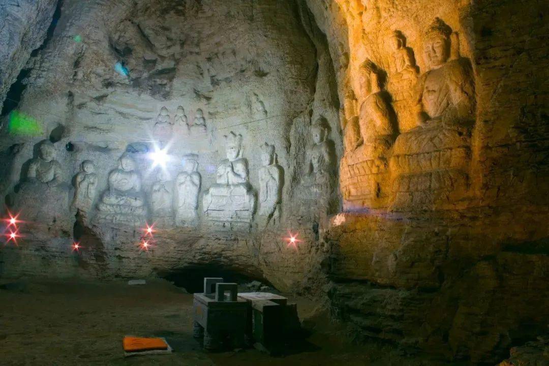 被评为国家级文物保护单位;2022年幽栖寺遗址被评为省级文物保护单位