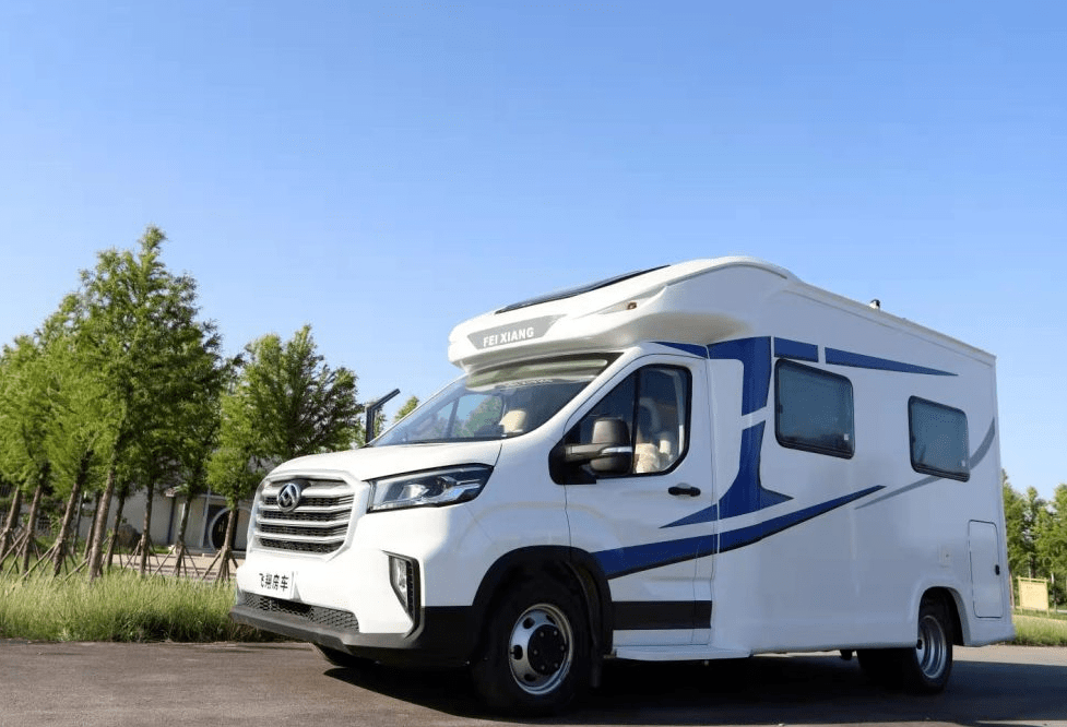 "金秋送爽,为您而来"8月19日-21日飞翔房车第三届答谢车友特惠活动