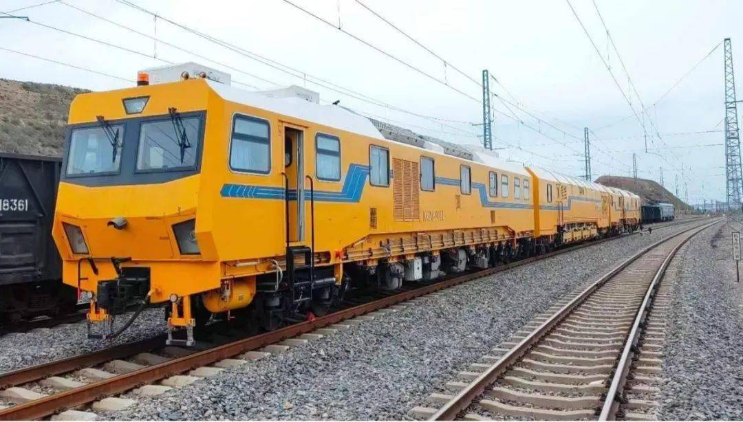 「现场」kgm-80Ⅱ钢轨快速打磨车顺利完成包神线施工应用_作业_配置