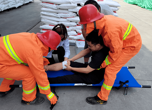 切实提高应对突发事故应急处置能力_车辆_演练_叉车