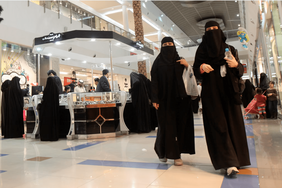 沙特：内敛与狂放的集合体︱列国志