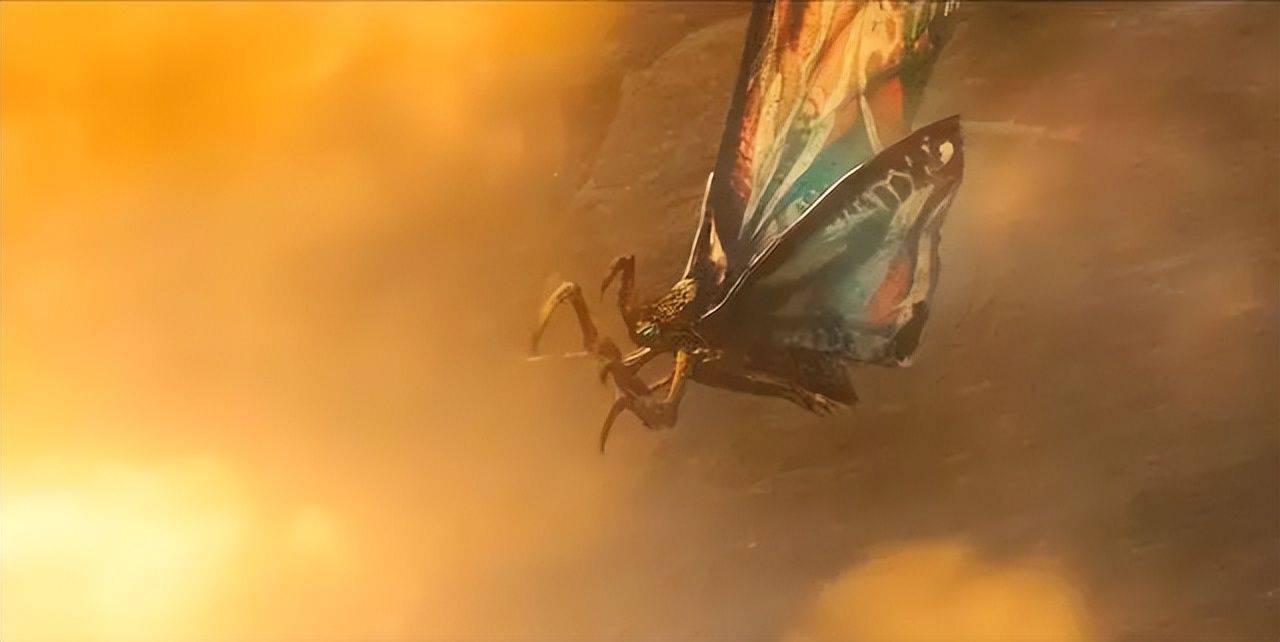 如今最新设定就是传奇魔斯拉了;能够发射使人炫目的圣光武器;是自然