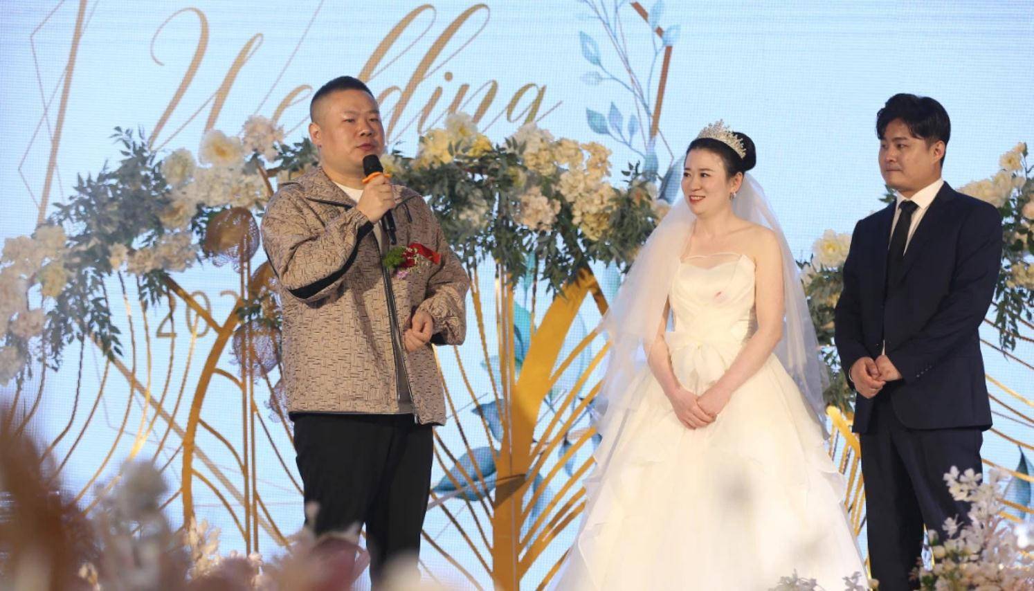 不过,有了岳云鹏和栾云平的到来,这一次的婚礼也特别的有关注度,两人