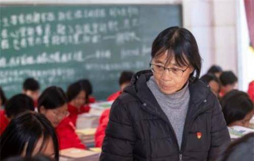 鄉村教師張桂梅:我把你培養成大學生送出大山,你卻去當全職太太_華坪