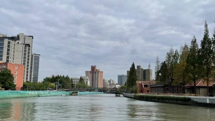 实地探访：黄浦江、苏州河步道通了，无障碍环境建设通了吗？