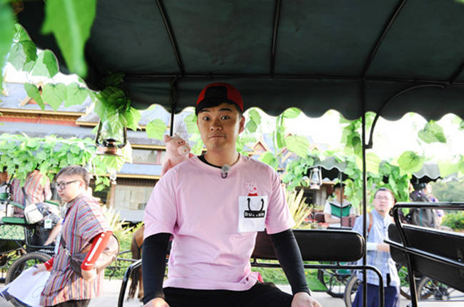 他曾是跑男成员,退出节目后,如今成"300斤"大胖子_包贝尔_观众_时候