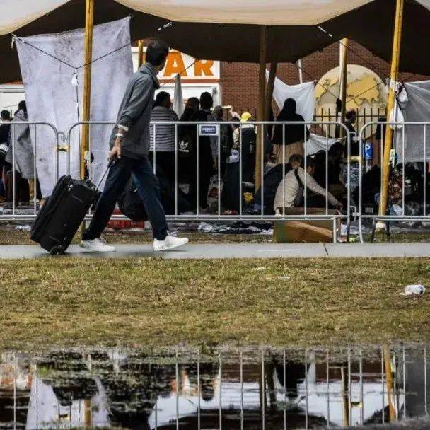 【荷兰】荷兰宽容的难民收容政策受质疑,关于庇护危机的五问五答_范德伯格_中心_市政当局