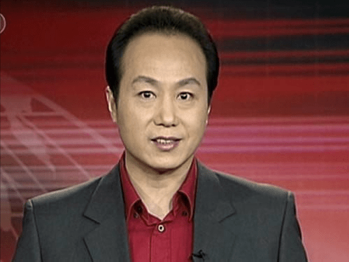 2008年8月31日,罗京最后一次主持了《新闻联播》,之后便去了医院接受